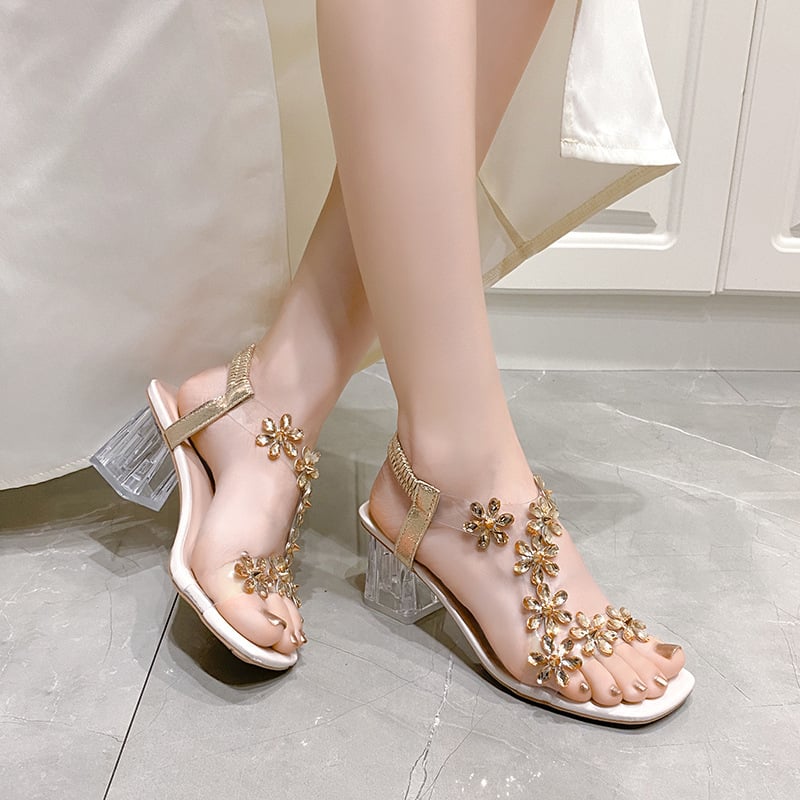 Sandales ar vienu siksnu, PVC augšējā daļa, apaļa purnga, gumijas zole, elastīgs siksniņa