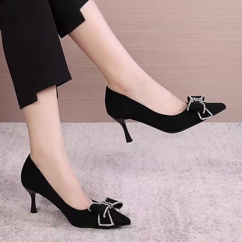 Ženske visoke pete, korejskog stila, šiljasti nos, stiletto petu, velur gornji dio, visina peta 6-8 cm