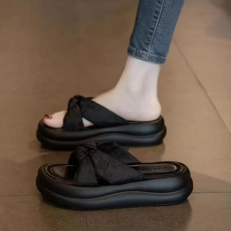 Női vastag talpú szandál, tündér-stílus, felső textilek, PU talpbetét, gumírozott talp, kerek orr, 2025 tavaszán