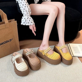 Sandale Mary Jane cu partea superioară din PU, talpă din TPR, vârf rotund, curea simplă, fără căptușeală