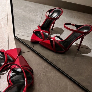 Sandale s oštrim vrhom, PU gornji dio, PU potplat, korejski stil