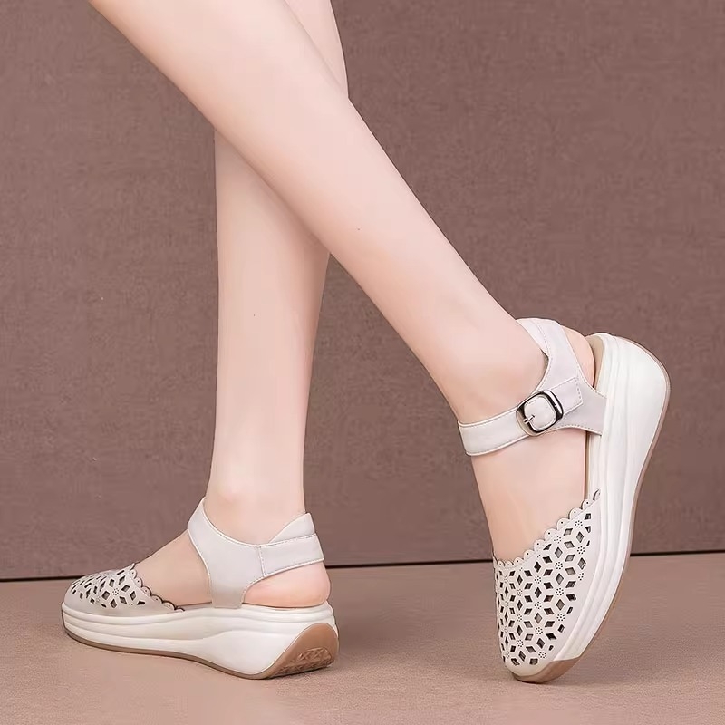 Siksnu sandales ar apaļu purnu, PU augšdaļa, gumijas zole, vasara 2024