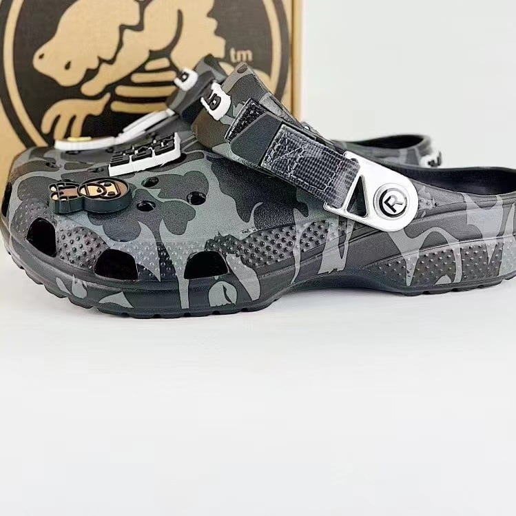 Unisex EVA pludmales apavi ar kamuflāžas dizainu, pretslīdes mīksta zole, biezums 3 cm+