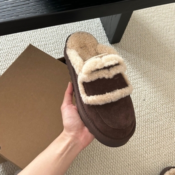 Papuče s koženým vrchným dielom, 3 cm hrubá gumová podrážka, okrúhla špička, podšívka z ovčej vlny, domáce zimné papuče pre dospelých.