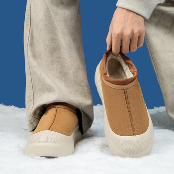 Унисекс зимни ботуши - водоустойчиви, топли с подплата от флис, горна част кравешки велур, подметка устойчива на износване гума, квадратен ток 3-5 см