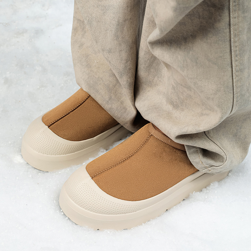 Унисекс зимни ботуши - водоустойчиви, топли с подплата от флис, горна част кравешки велур, подметка устойчива на износване гума, квадратен ток 3-5 см