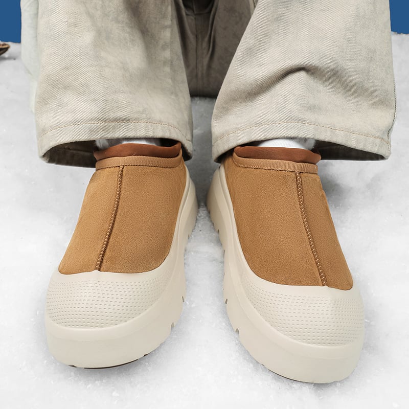 Унисекс зимни ботуши - водоустойчиви, топли с подплата от флис, горна част кравешки велур, подметка устойчива на износване гума, квадратен ток 3-5 см