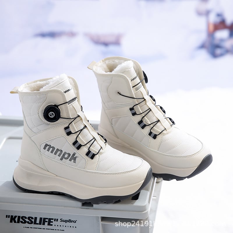 Снежни ботуши - водоустойчиви, противохлъзгащи, топли, горна част от естествена кожа, подплата от вълна и овча козина