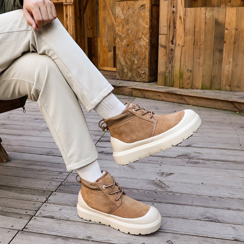 Мъжки зимни снегоботи – кожена горна част, подплата от овча вълна, EVA подметка, закрълен нос, повдигане 3–5 см