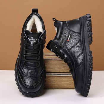 Pánske zimné vysoké kožené čižmy s hornou z prvej kvality hovädzej kože, kožušinová výstelka, gumová podrážka, protišmyčné, odolné, na šnúrky