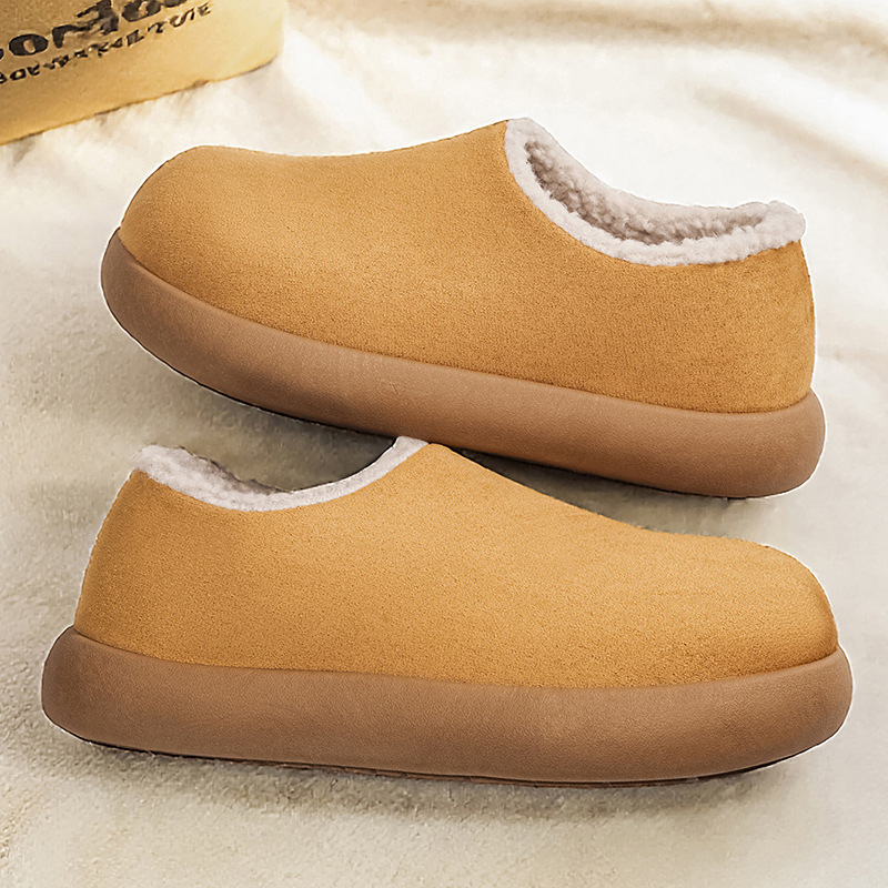 Ανδρικά χειμωνιάτικα παντόφλια οικιακής χρήσης από βαμβάκι – επάνω μέρος συνθετικό δέρμα, σόλα PVC, παχυνμένος σχεδιασμός, ίσια φτέρνα, στρογγυλή μύτη – Φθινόπωρο 2025.