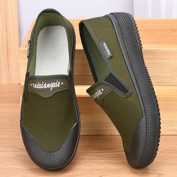 Pantofi Slip-On pentru antrenament cu partea superioară din pânză, talpă din plastic, respirabili