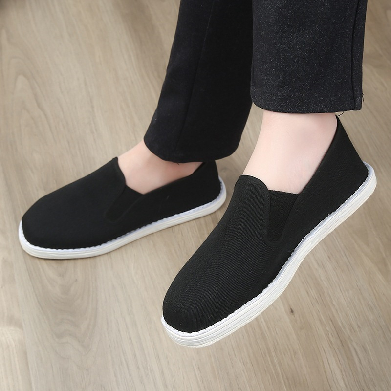 Platnene ravne cipele slip-on, okrugla nosnica, niski gornji dio, prozračna unutrašnjost, potplat s više slojeva