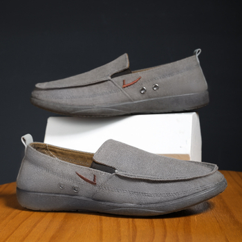 Muške slip-on casual loaferice – platnene gornje, okrugli vrh, plastična potplat, tekstilna uložak, ravna peta