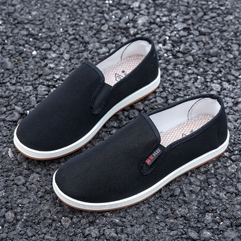 Uniszex vászoncipők alacsony felső résszel, légáteresztő textil talpbetéttel és gumitalppal