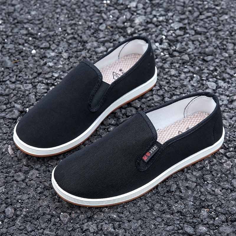 Uniszex vászoncipők alacsony felső résszel, légáteresztő textil talpbetéttel és gumitalppal