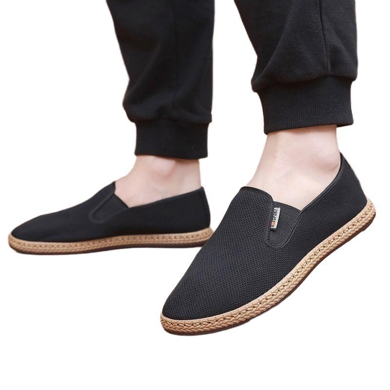 Platnene slip-on tenisice, elastični gornji dio, gumeni potplat, niski potplat 1–3 cm, ljetne svakodnevne