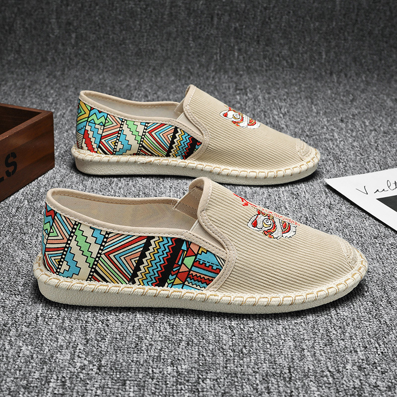 Férfi vászon Slip-On cipő – alacsony felsőrész, légáteresztő, textil belső, gumírozott talp