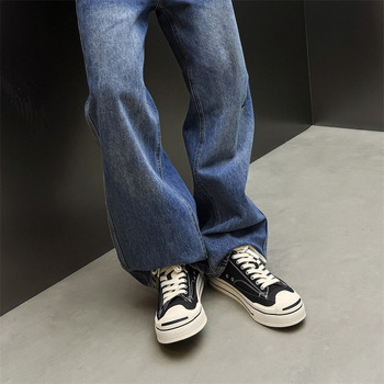 Adidași bărbați din pânză, cu talpă groasă și deschidere joasă — șireturi, partea superioară din pânză, talpă din cauciuc, vârf rotund