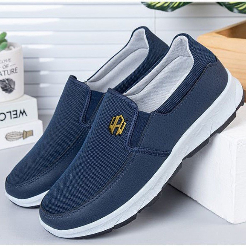 Muške tenisice od platna, slip-on, okrugli vrh, niski gornji dio, plitko otvaranje
