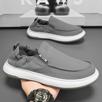 Muške slip-on tenisice, prozračni tekstilni gornji dio, okrugla prst, niski profil, EVA potplat