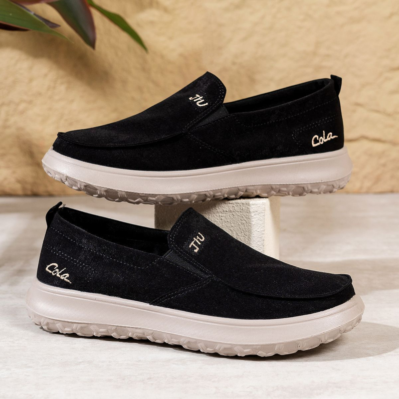 Casual slip-on platnene tenisice, prozračni gornji dio od platna, protuklizna PVC gumena potplat, niski kroj