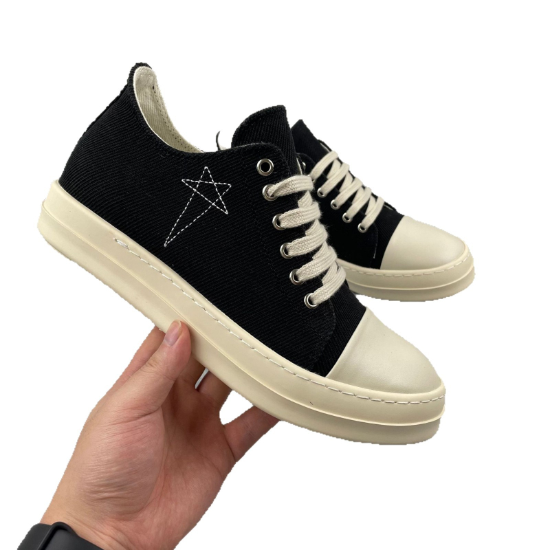 Adidași unisex din pânză, cu design cu stea cu șase colțuri, talpă groasă, respirabili și care măresc înălțimea, cu fermoar (Partea superioară: pânză; Talpa: cauciuc; Înălțimea tocului: 3–5 cm; Deschidere: >11 cm; Închidere: fermoar)