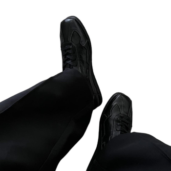 Pánske bežné Derby topánky: textilný vrchný diel, mikrovláknová podšívka, zapínanie na šnúrik, vulkanizovaná gumová podrážka, špičatý nos