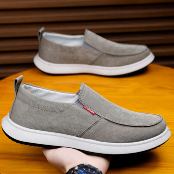 Muške slip-on tenisice od platna — lagane, prozračne, otporne na habanje; gornji dio od platna, potplat od gume