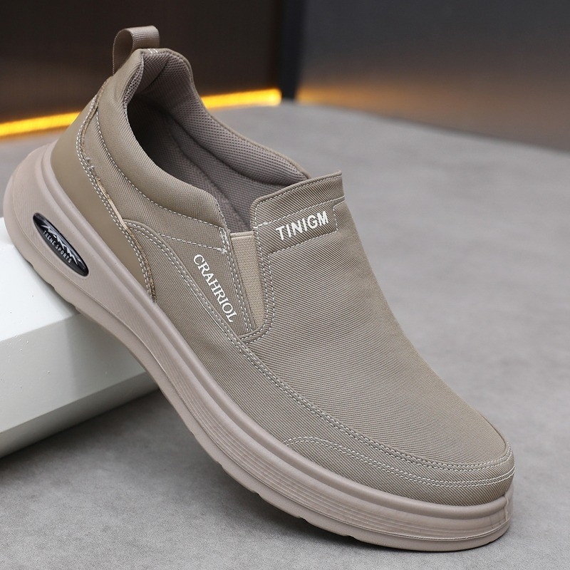 Férfi vászon slip-on cipő, mindennapi használatra, kerek orrú, légáteresztő vászon felsőrésszel, lapos poliuretán talppal, tavaszra és őszre