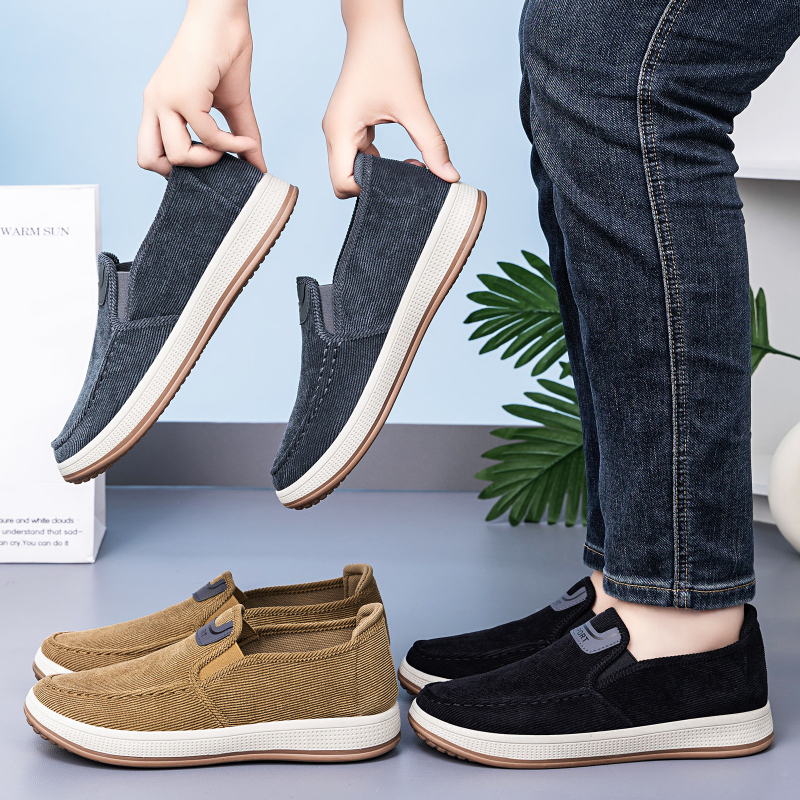 Muške slip-on casual tenisice s prugastim mrežastim gornjim dijelom, injekcijski oblikovana potplat, niski potplat 1–3 cm