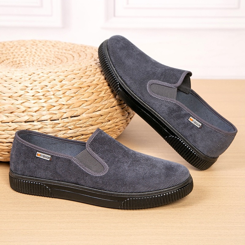 Muške prozračne mrežaste slip-on tenisice, lagane, s PVC potplatom, okrugli nos.