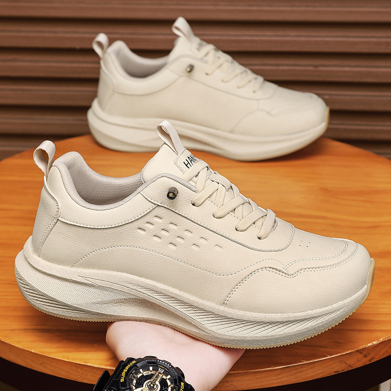 Meeste spordijalatsid mikrofiibernahast, 4E laiendatud varvas, ees kinnitused, laiLast