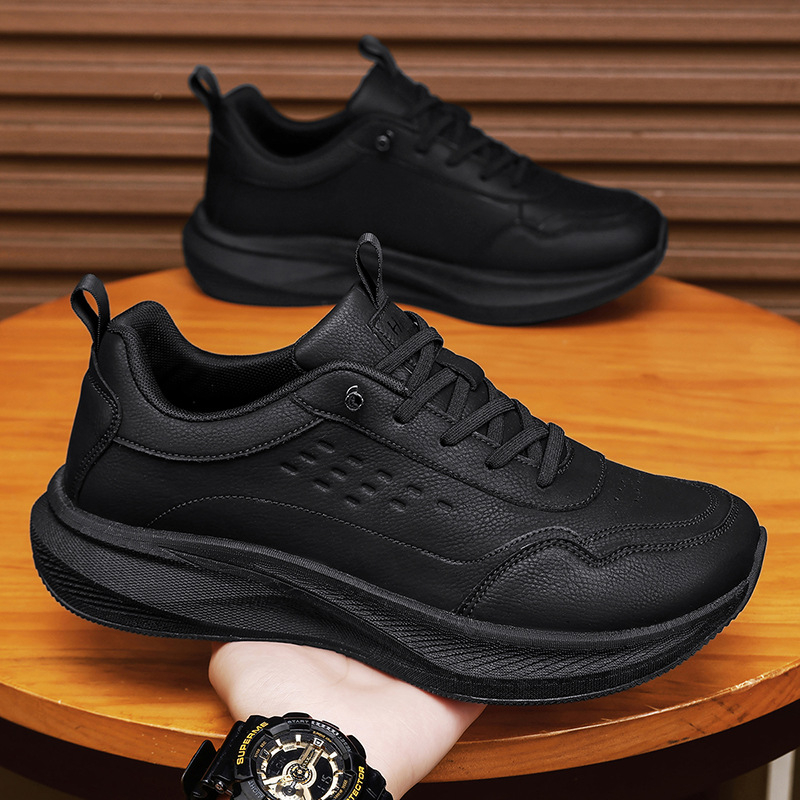 Meeste spordijalatsid mikrofiibernahast, 4E laiendatud varvas, ees kinnitused, laiLast