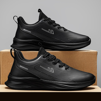 Muške tenisice Warrior: gornji dio od sintetičke kože, vodootporne, lagane, potplat od poliuretana, vezanje