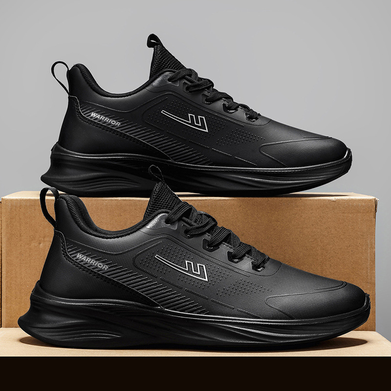 Muške tenisice Warrior: gornji dio od sintetičke kože, vodootporne, lagane, potplat od poliuretana, vezanje