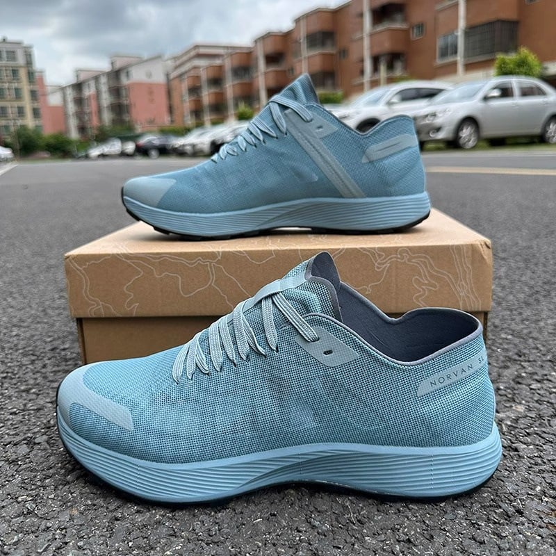 Мъжки маратонки за бягане с мрежеста горна част, дебела подметка, връзки