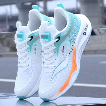 Pantofi de traversat râuri – partea superioară din plasă, talpă din cauciuc, închidere cu șireturi, EVA talpă, călcâi mic 1–3 cm