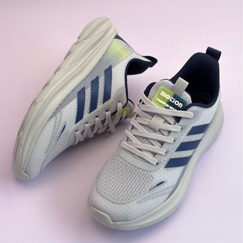 Atletske tenisice za trčanje s Flyknit mrežastim gornjim dijelom, PU uloškom, gumom potplatom, vezanjem šnurkama, unisex dizajn.