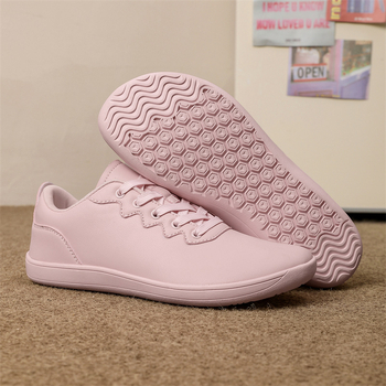 Ανδρικά και γυναικεία παπούτσια πεζοπορίας με ευρύ δάχτυλο, διαπνέον εσωτερικό από δίχτυ, πάνω μέρος από υπερ-ίνες, σόλα από καουτσούκ, κορδόνια, κατασκευή Goodyear