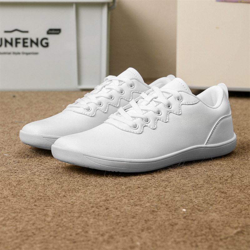 Ανδρικά και γυναικεία παπούτσια πεζοπορίας με ευρύ δάχτυλο, διαπνέον εσωτερικό από δίχτυ, πάνω μέρος από υπερ-ίνες, σόλα από καουτσούκ, κορδόνια, κατασκευή Goodyear