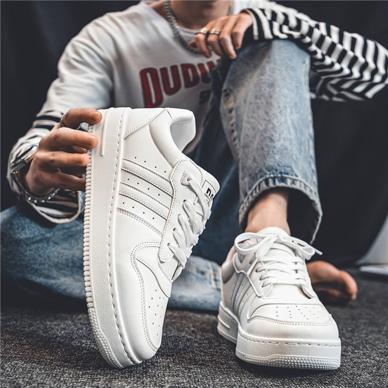 Bot Martin pentru bărbați, nubuk partea superioară, talpă din cauciuc, construcție vulcanizată, înălțime medie a gambelor, căptușeală din piele de oaie