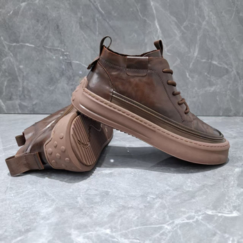 Ghete Chelsea din piele naturală, respirante, înălțime medie a gleznei, vârf rotund, talpă din cauciuc