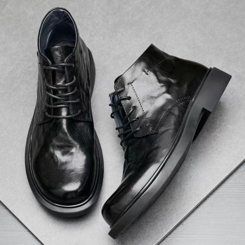 Férfi Martin bakancs split bőrből, gumírozott talppal, mindennapi stílus, 18–40 éves korosztály