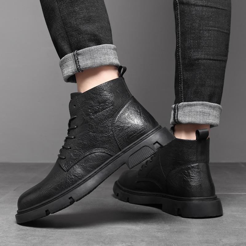 Férfi Martin-stílusú bakancsok, magas szárú, felsőrész split bőr, gumitalp, PU talpbetét, hálós belső bélés, melegen tart