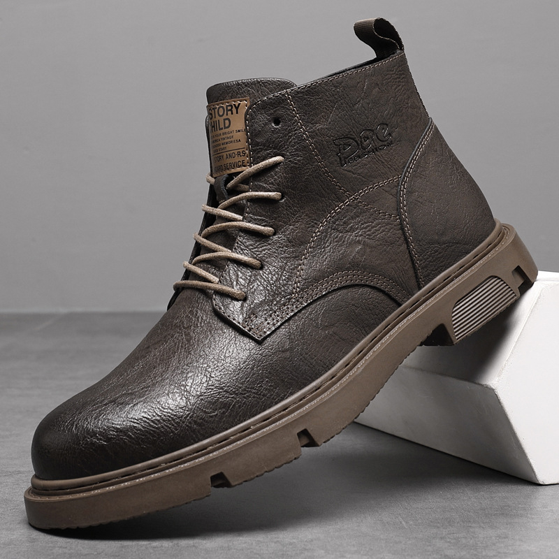 Férfi Martin-stílusú bakancsok, magas szárú, felsőrész split bőr, gumitalp, PU talpbetét, hálós belső bélés, melegen tart