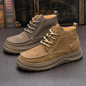 Férfi Martin bakancs bőrből, középmagas, fleece béléssel, magasságot növelő, gumírozott talp, kerek orrú