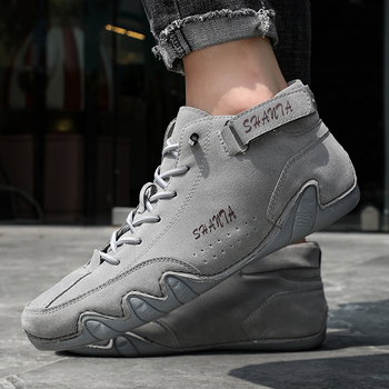 Martin csizmák kerek orrú, PU felsőrész, gumírozott talp, vízálló, csúszásmentes