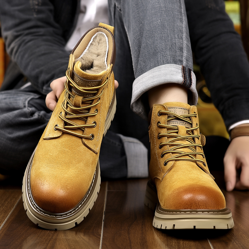 Férfi téli magas szárú bakancs split bőrből, belső gyapjú bélés, gumitalp, Martin-stílusú kültéri bakancs