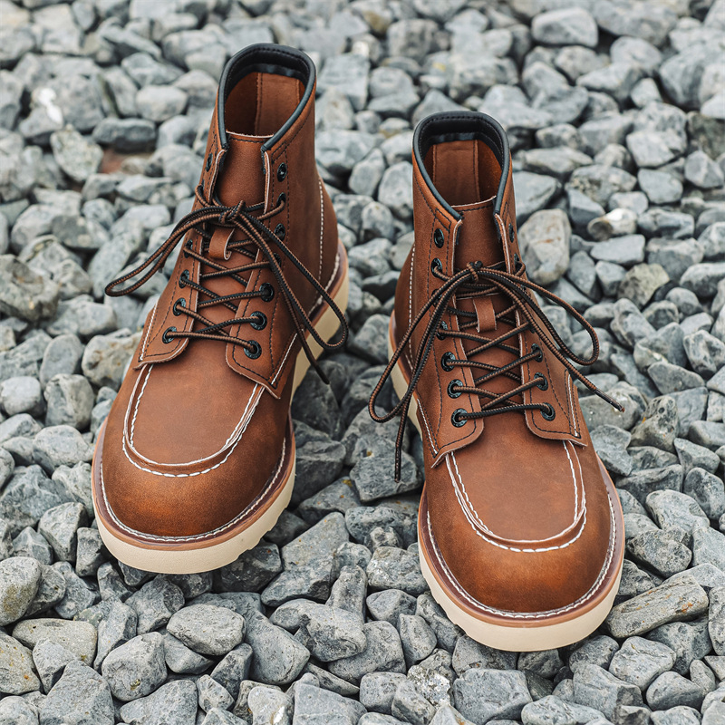 Martin čizme od prave kože, gornji dio od dvostruke kože, gumena potplat, okrugli vrh, srednja peta 3–5 cm, zimska verzija 2024